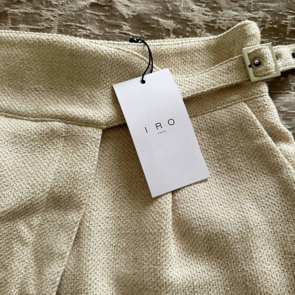NWT! IRO Cream Women's Shorts, High Waisted, Size 36 - Picture 4 of 11